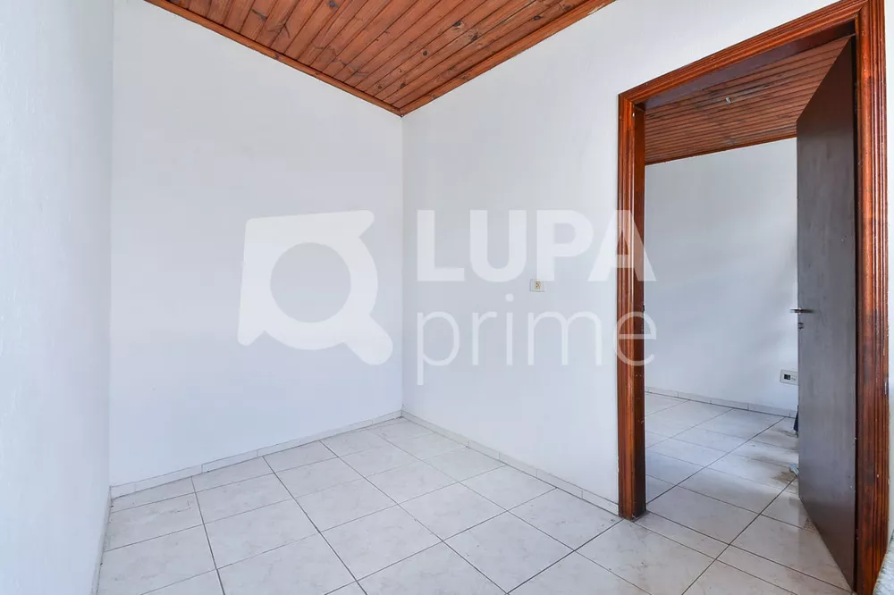 Casa à venda com 3 quartos, 200m² - Foto 11