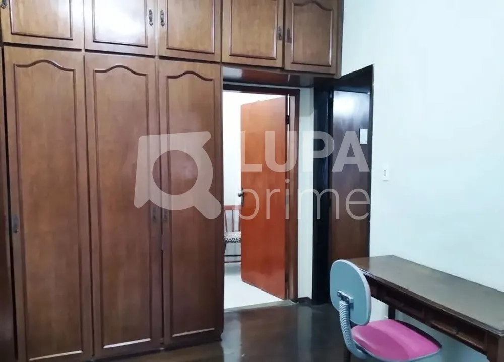 Casa, 3 quartos, 200 m² - Foto 1