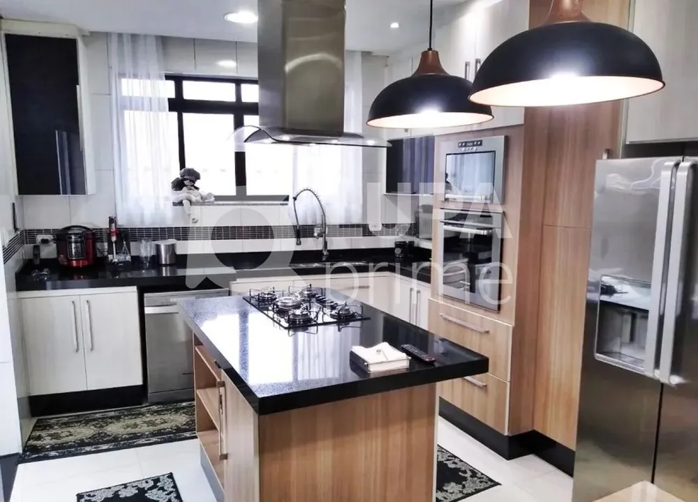 Casa, 3 quartos, 200 m² - Foto 4