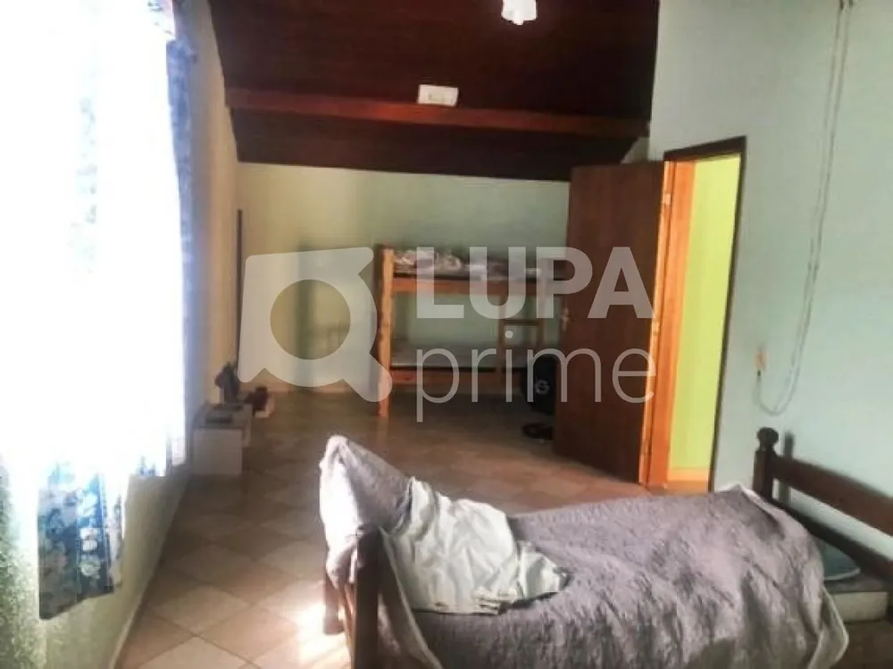 Casa, 4 quartos, 244 m² - Foto 9