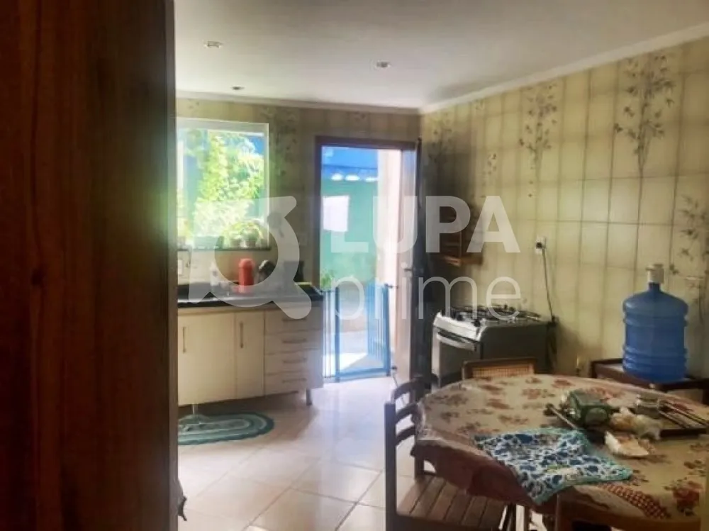 Casa, 4 quartos, 244 m² - Foto 8