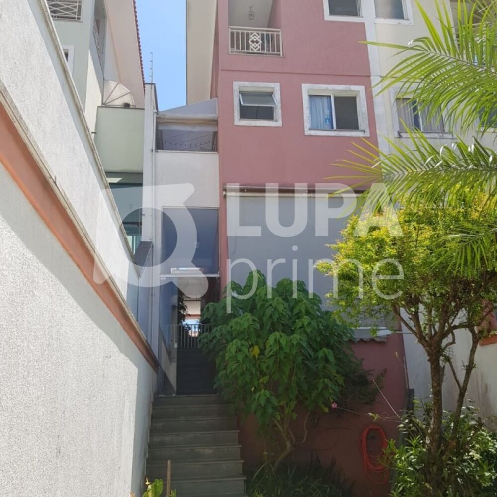 Casa à venda com 3 quartos, 250m² - Foto 18
