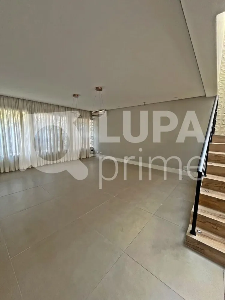 Casa, 4 quartos, 242 m² - Foto 9