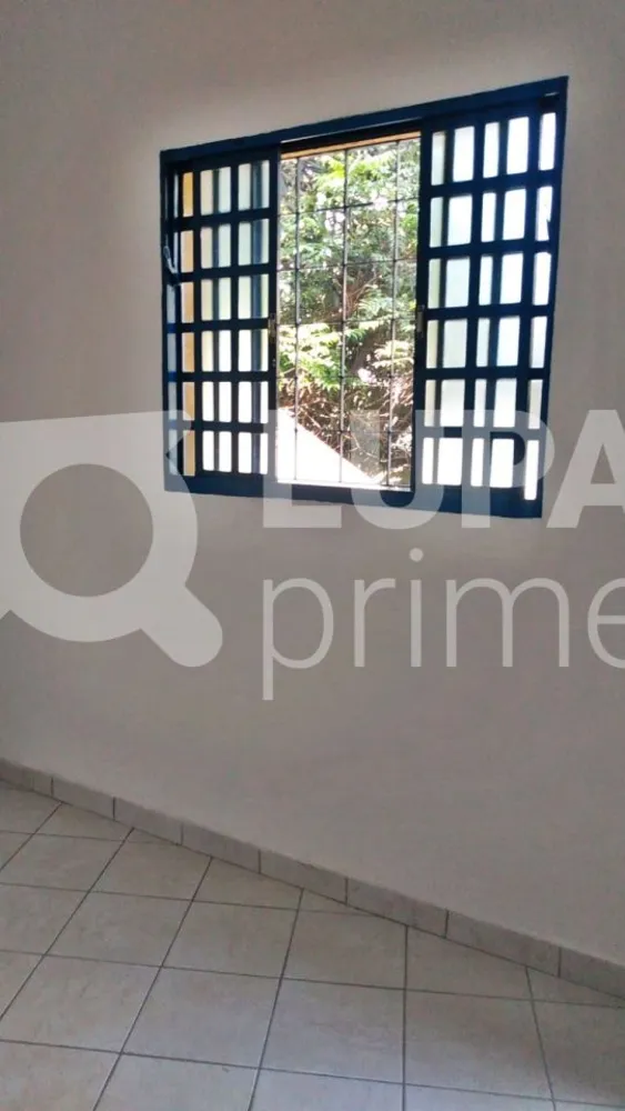 Casa, 3 quartos, 61 m² - Foto 2