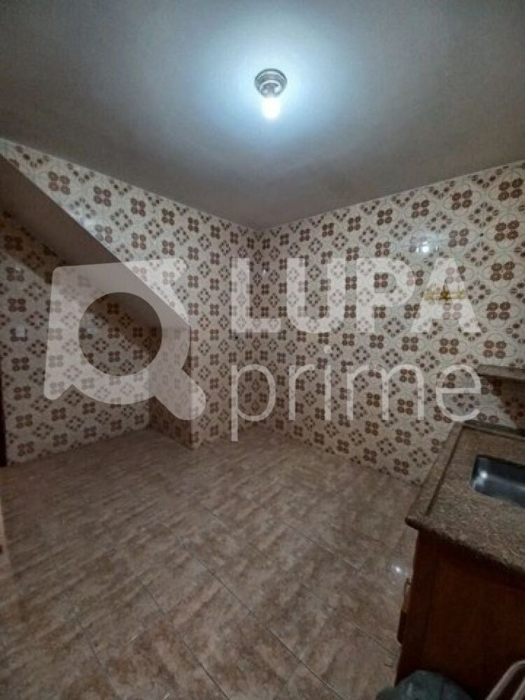 Casa à venda com 2 quartos, 150m² - Foto 8