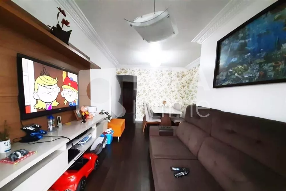 Apartamento à venda com 3 quartos, 85m² - Foto 1