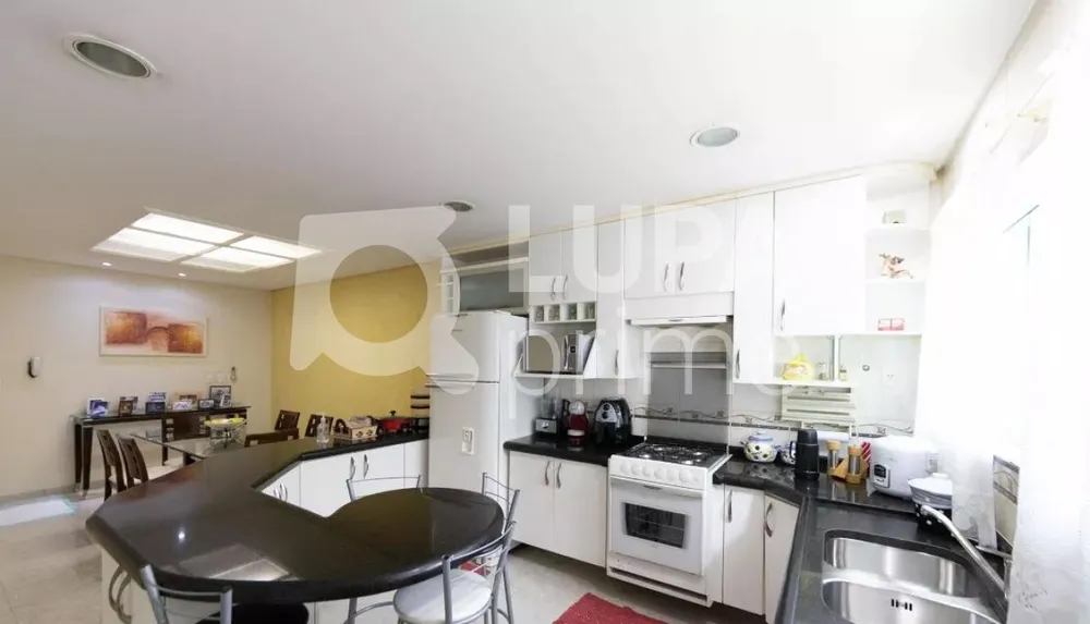 Casa, 3 quartos, 203 m² - Foto 9