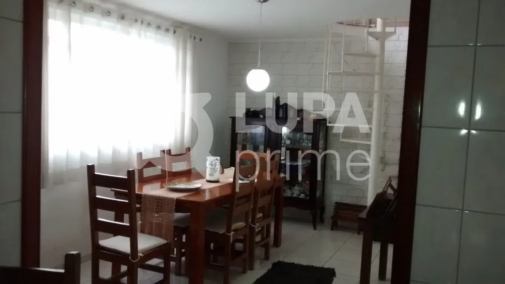 Casa, 3 quartos, 200 m² - Foto 11
