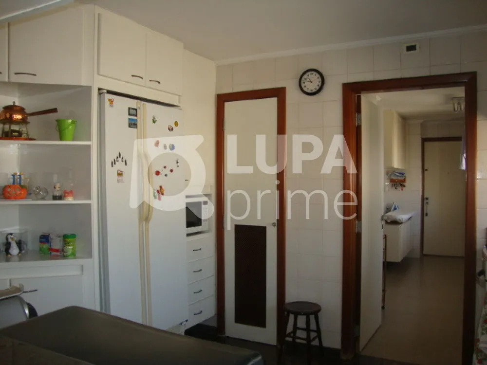 Apartamento, 3 quartos, 254 m² - Foto 5