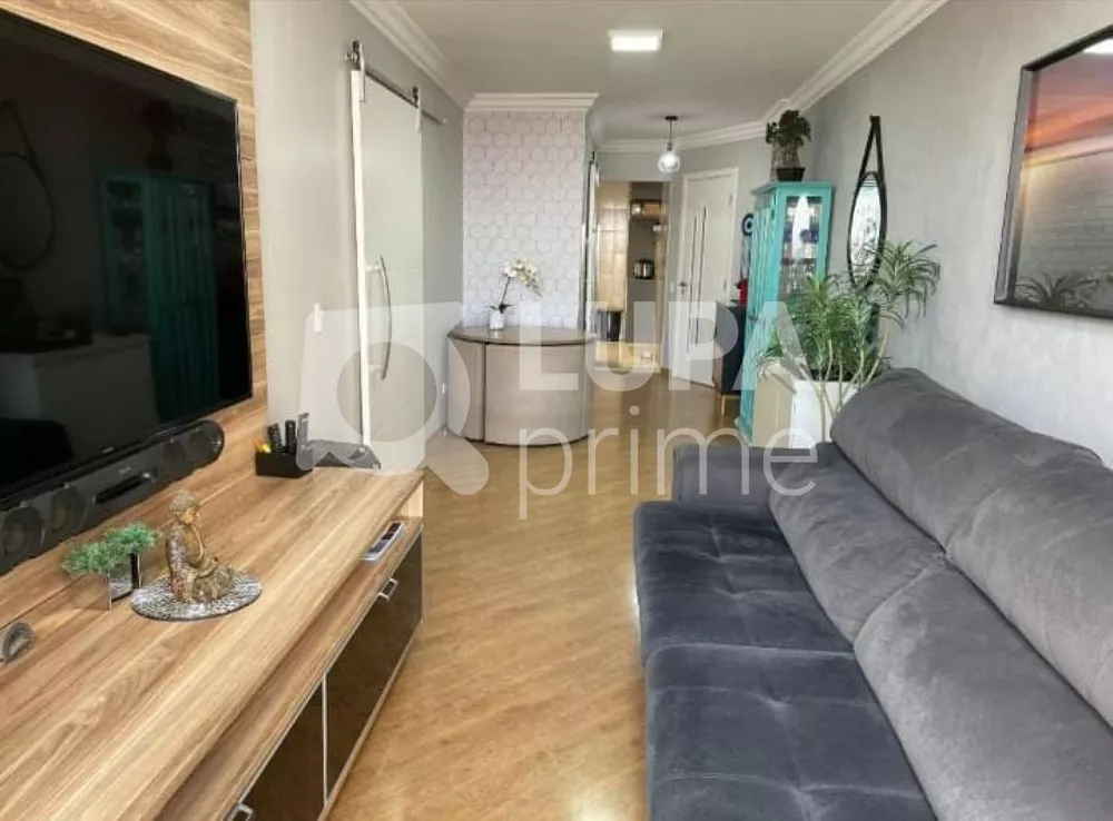 Apartamento à venda com 3 quartos, 81m² - Foto 1