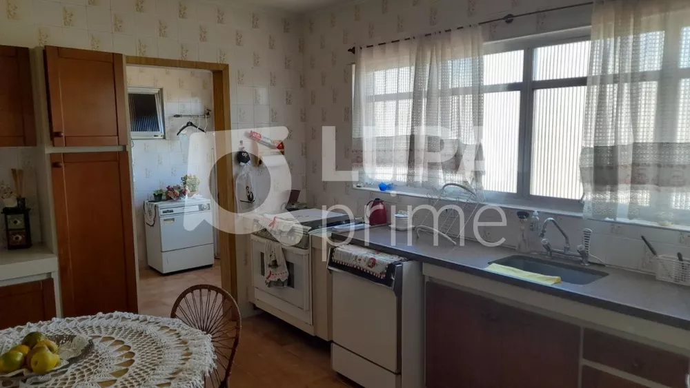 Apartamento à venda com 3 quartos, 135m² - Foto 5