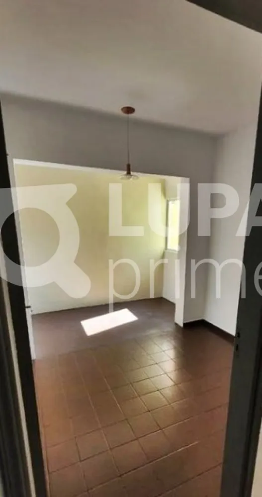 Casa, 3 quartos, 250 m² - Foto 11