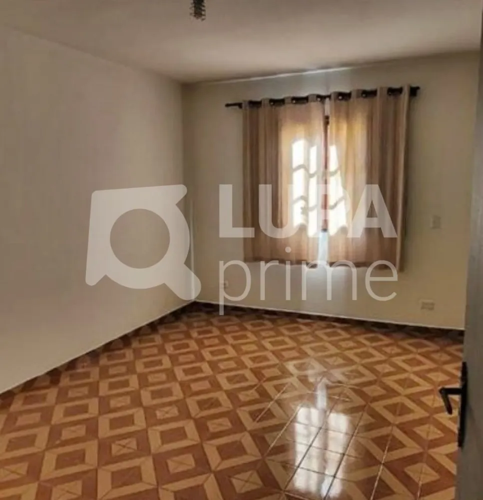 Casa, 3 quartos, 250 m² - Foto 2