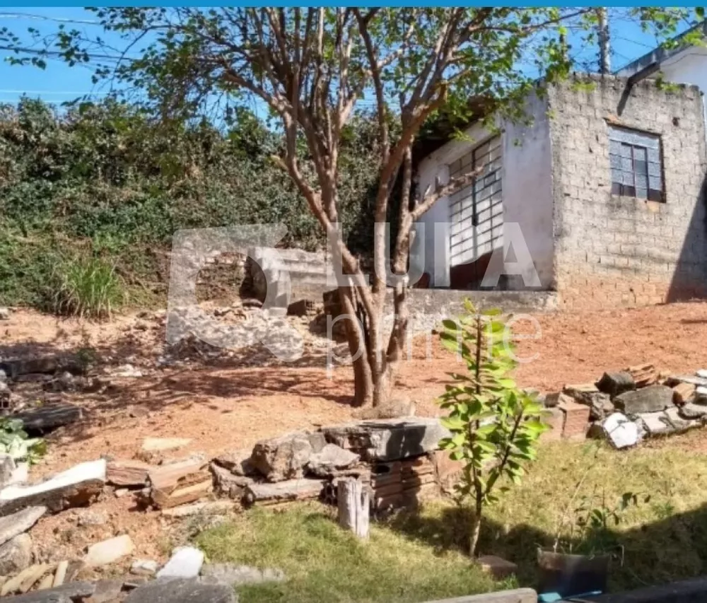 Terreno à venda, 300m² - Foto 1