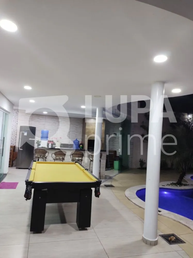 Casa, 3 quartos, 300 m² - Foto 4