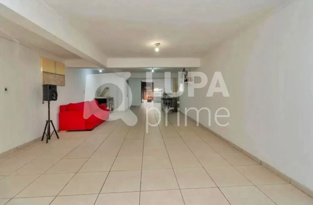 Casa, 3 quartos, 204 m² - Foto 1