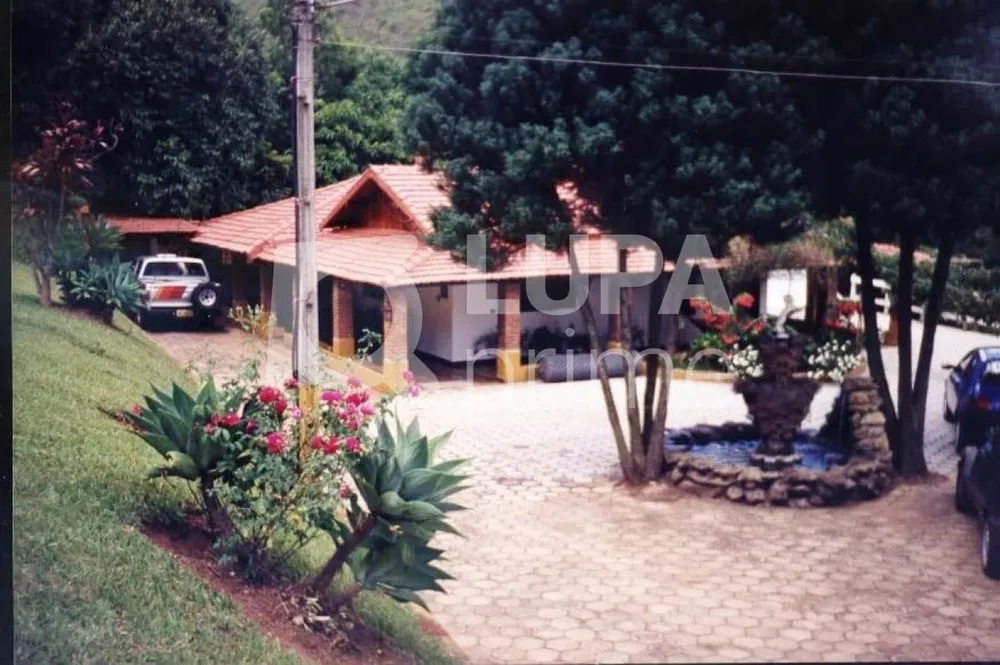 Casa, 11 quartos, 20000 m² - Foto 1