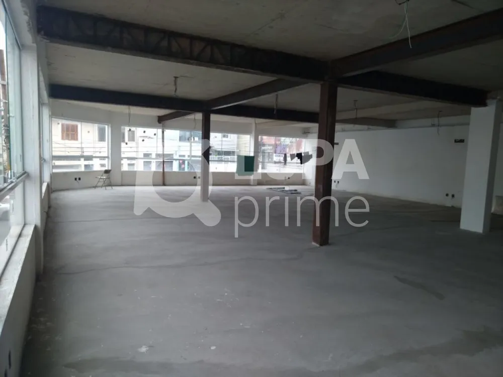Loja-Salão, 525 m² - Foto 1