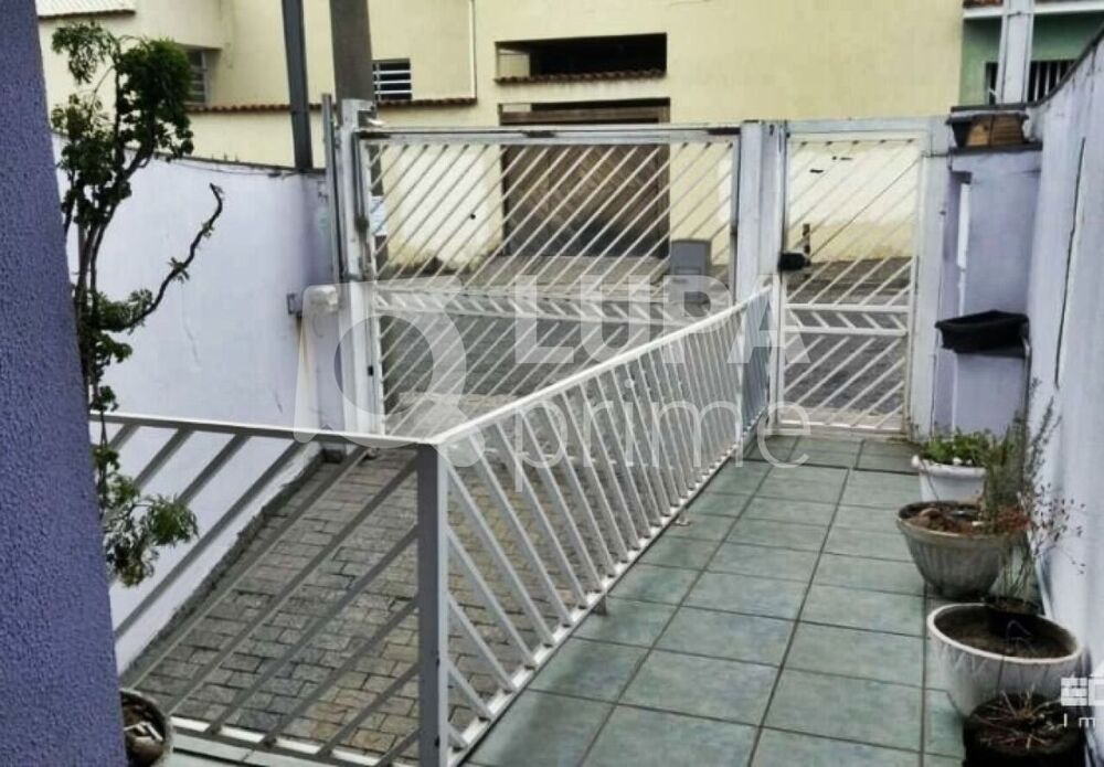 Casa, 3 quartos, 210 m² - Foto 1