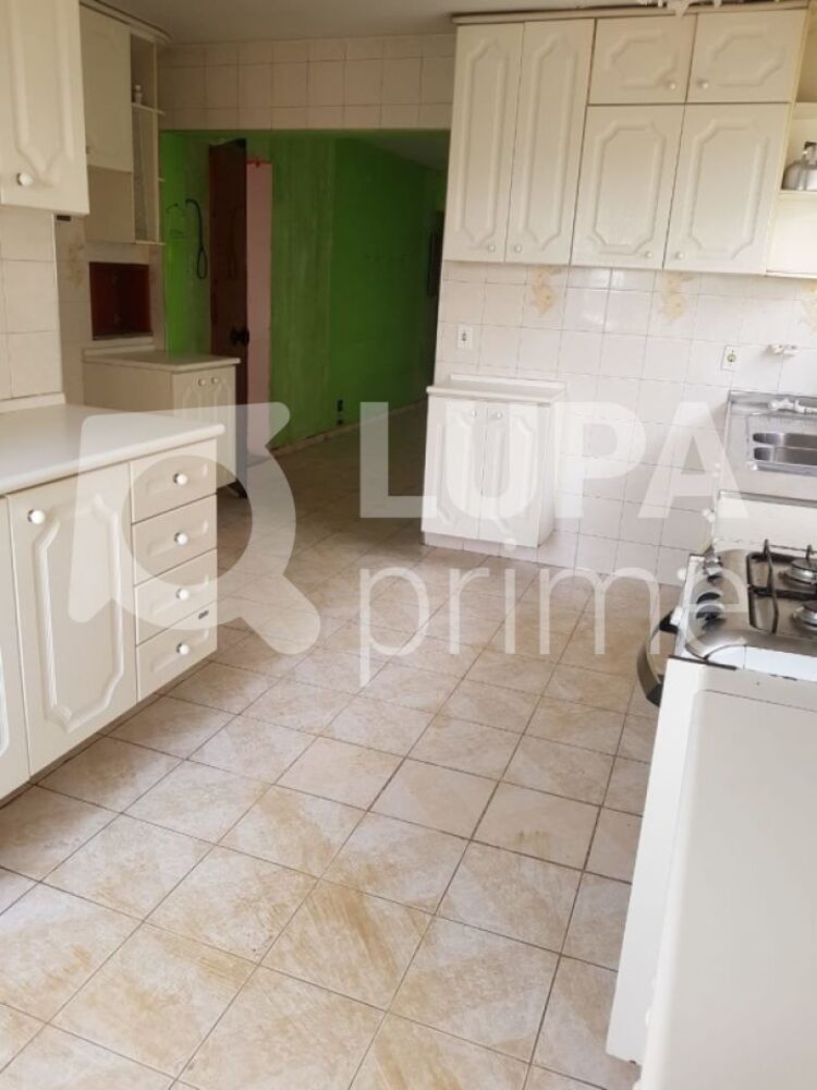 Casa para alugar com 5 quartos, 400m² - Foto 17