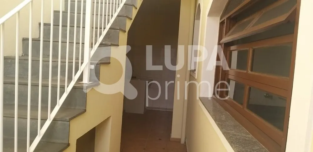 Casa, 4 quartos, 265 m² - Foto 2