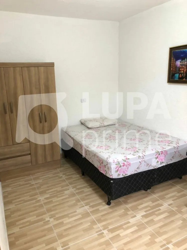 Casa, 10 quartos, 125 m² - Foto 2