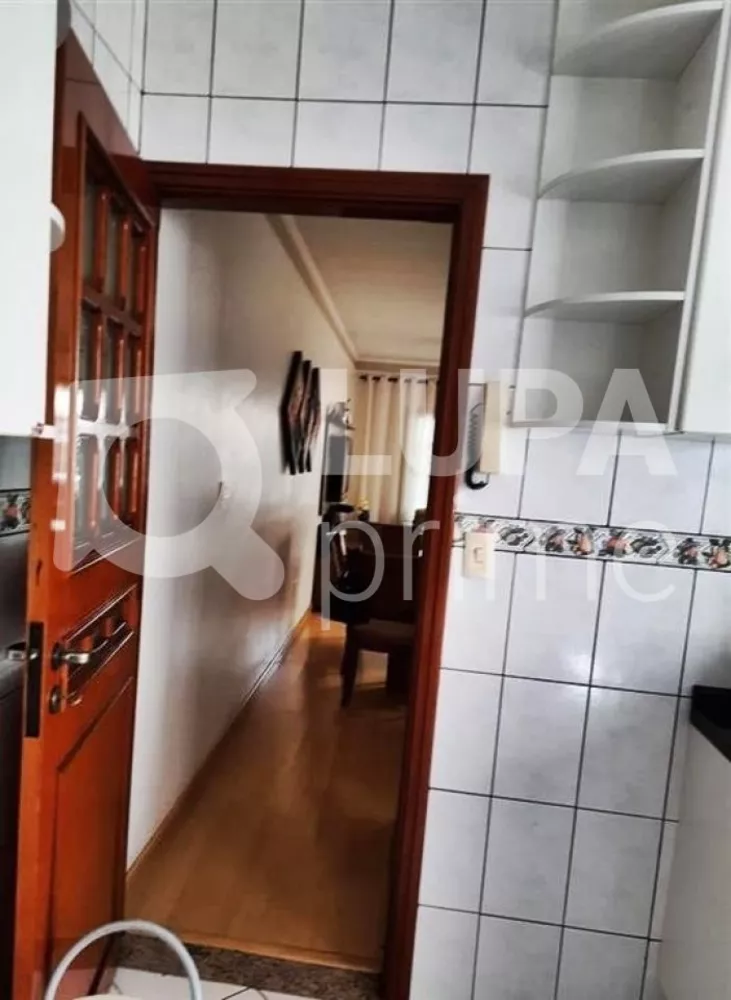 Casa à venda com 3 quartos, 114m² - Foto 4