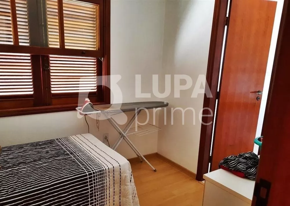 Casa à venda com 3 quartos, 114m² - Foto 3