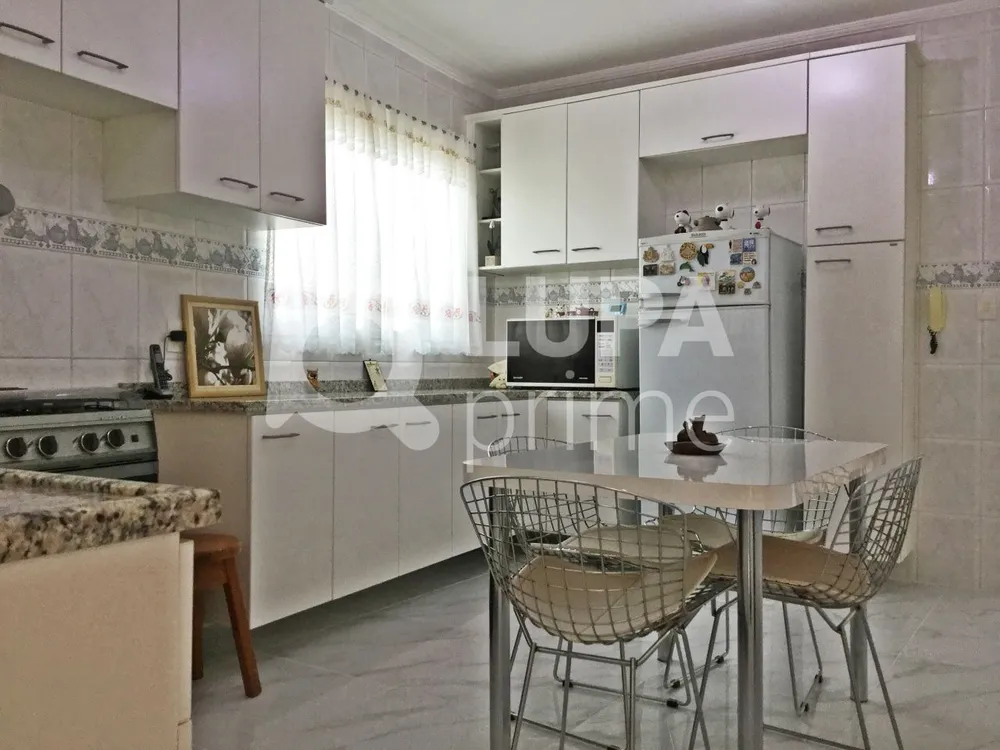 Casa, 3 quartos, 180 m² - Foto 3