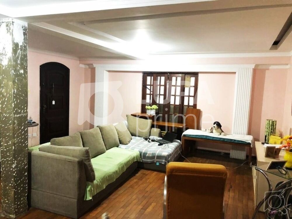 Casa à venda com 4 quartos, 250m² - Foto 2