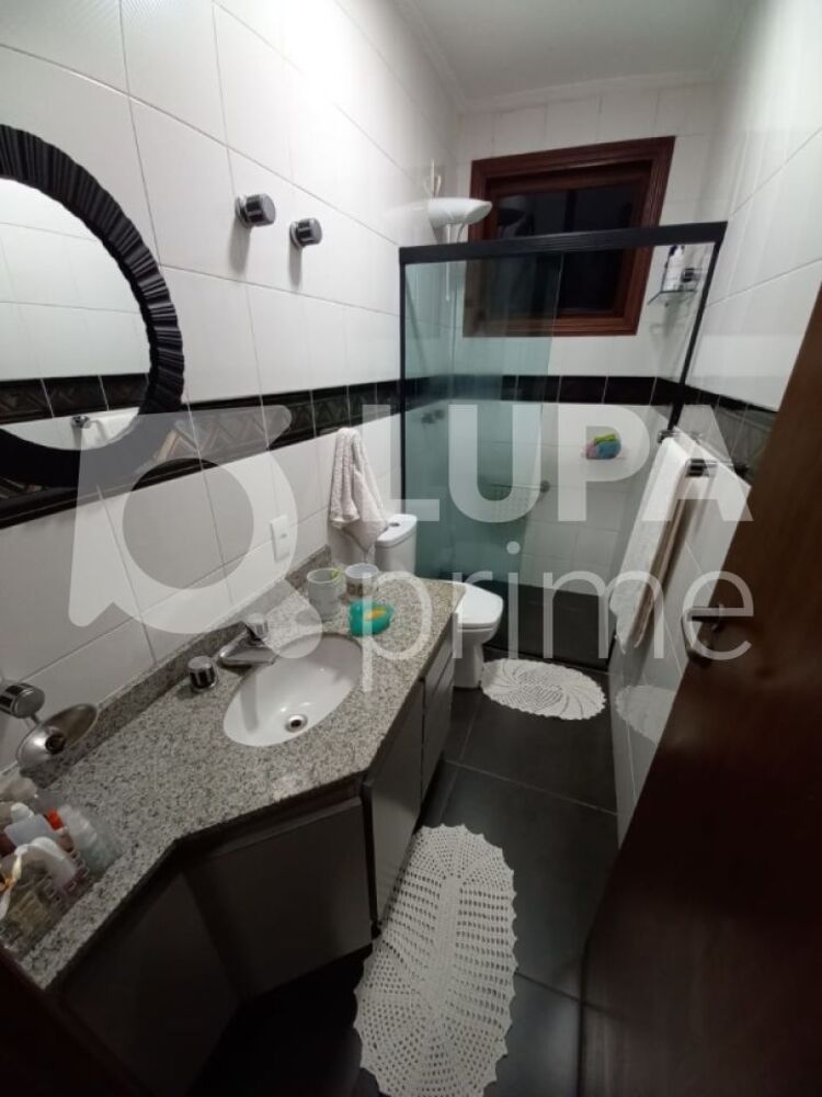 Casa à venda com 3 quartos, 150m² - Foto 24