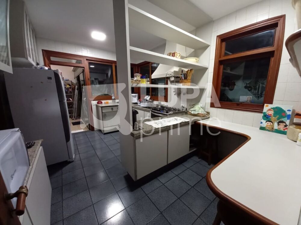 Casa à venda com 3 quartos, 150m² - Foto 8