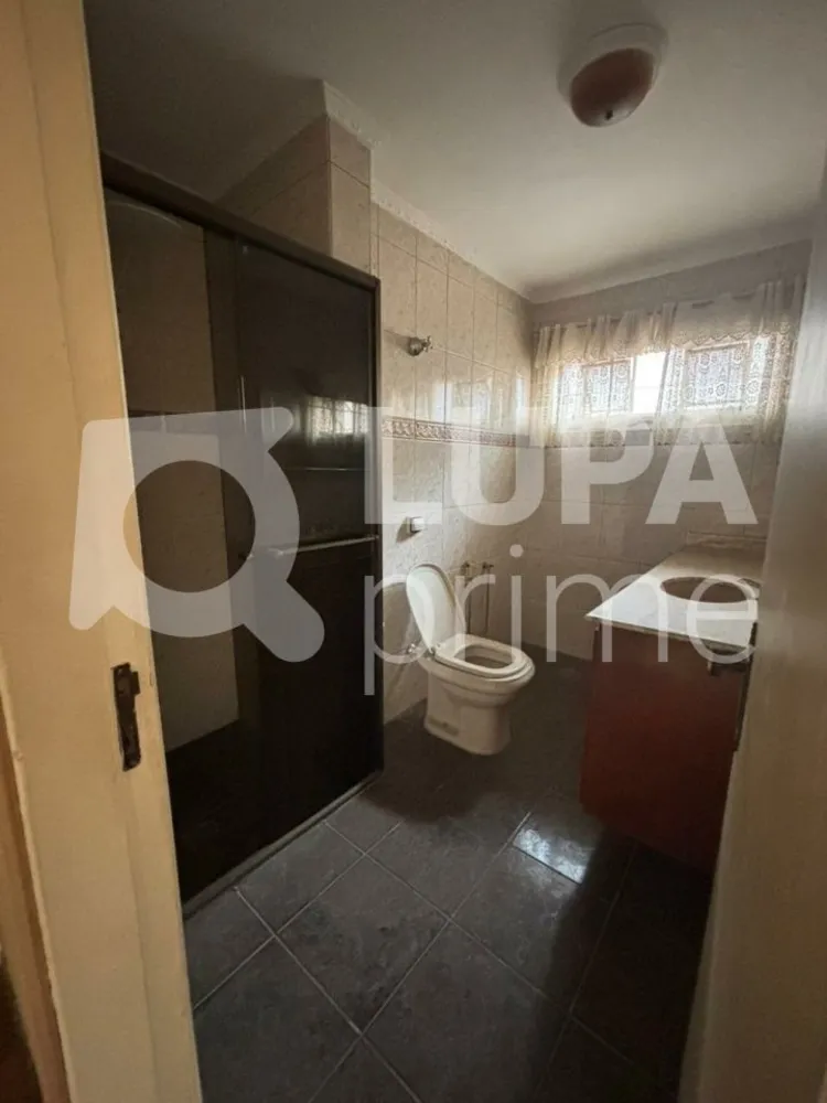 Casa, 3 quartos, 240 m² - Foto 3