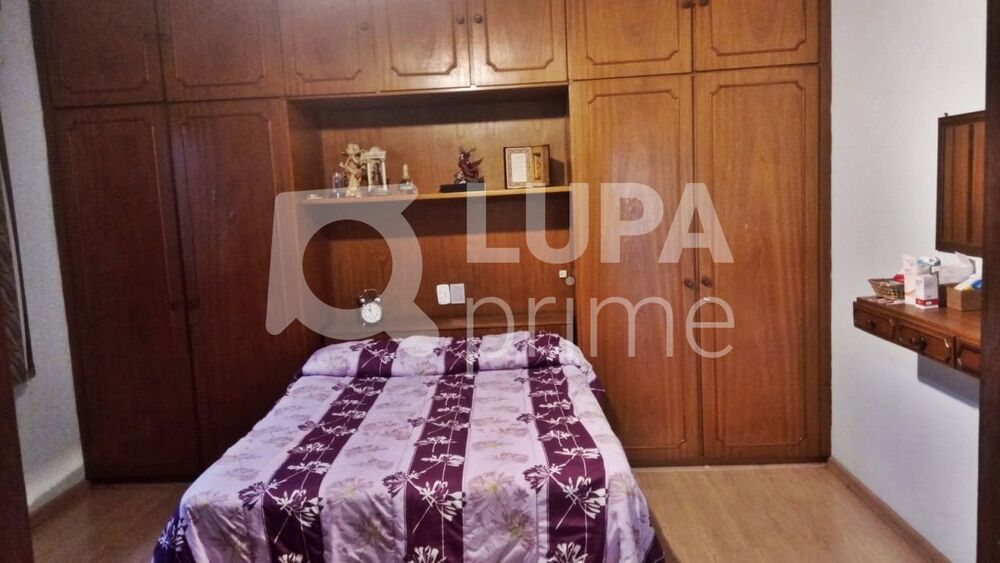 Casa, 4 quartos, 250 m² - Foto 4