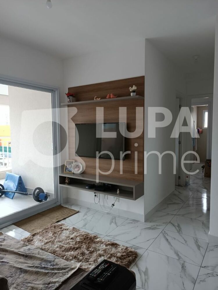Apartamento à venda com 3 quartos, 82m² - Foto 2