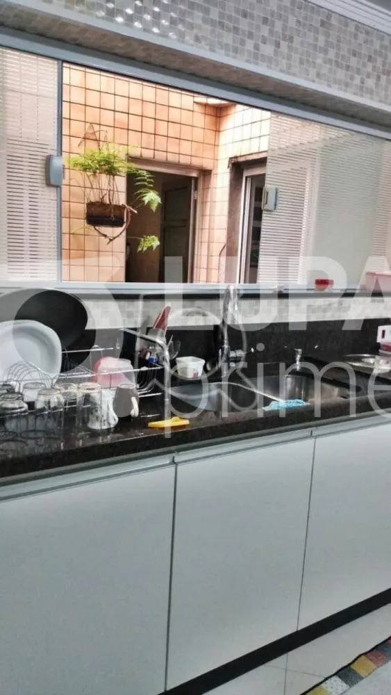 Casa, 4 quartos, 180 m² - Foto 1