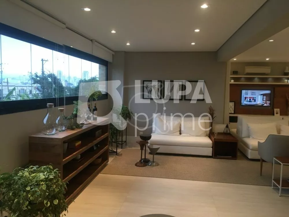 Apartamento à venda com 3 quartos, 153m² - Foto 4