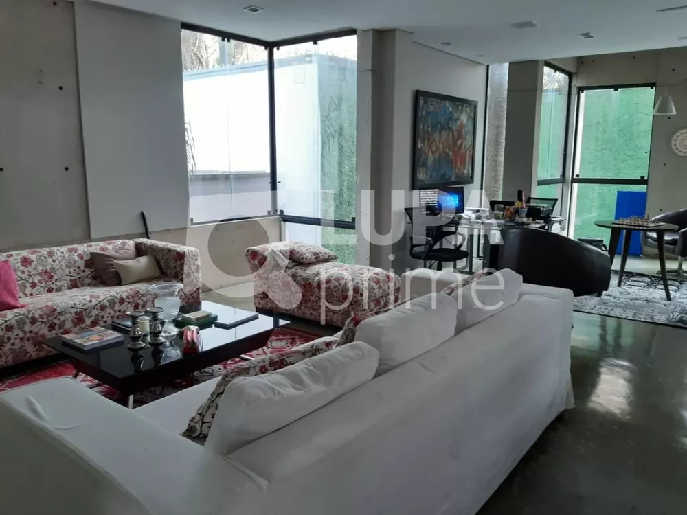 Casa de Condomínio à venda com 4 quartos, 350m² - Foto 3