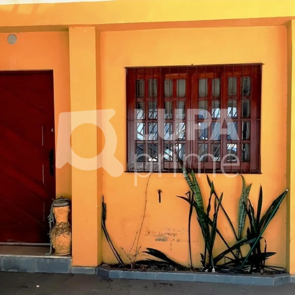 Casa, 3 quartos, 178 m² - Foto 1