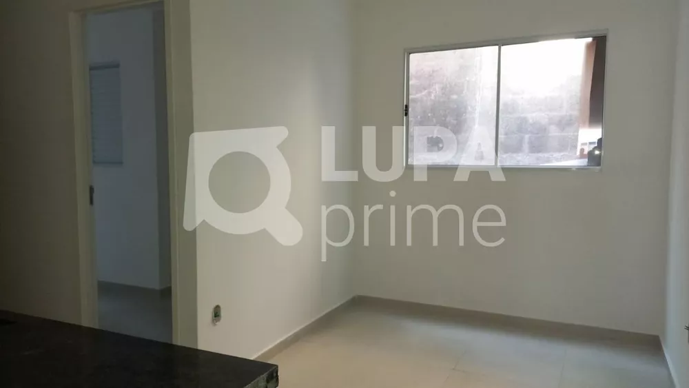 Apartamento à venda com 1 quarto, 27m² - Foto 3