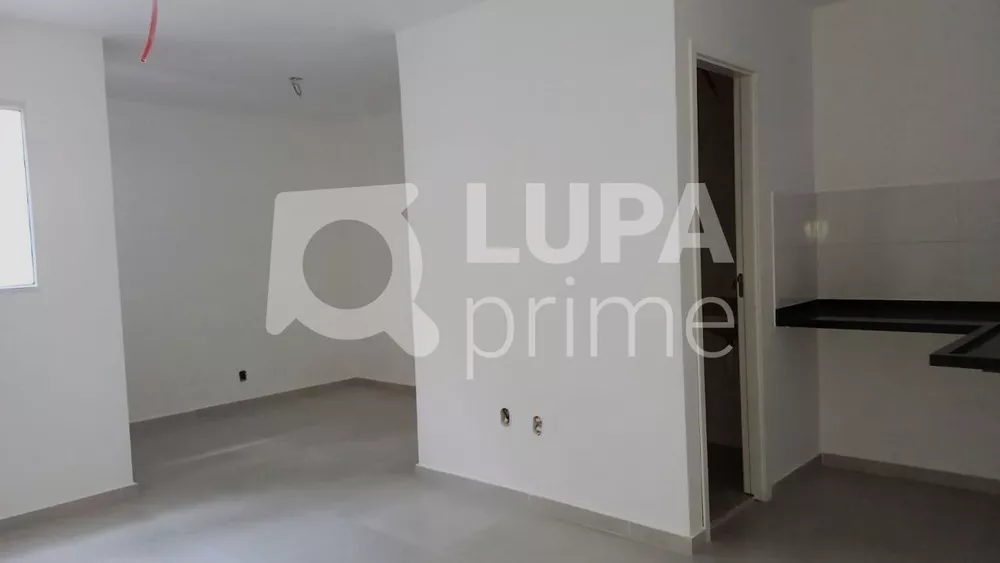 Apartamento à venda com 1 quarto, 27m² - Foto 1