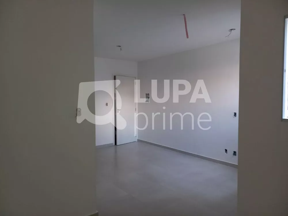 Apartamento à venda com 1 quarto, 27m² - Foto 2