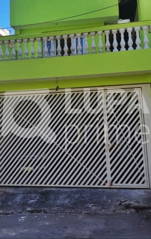 Casa à venda com 6 quartos, 230m² - Foto 9