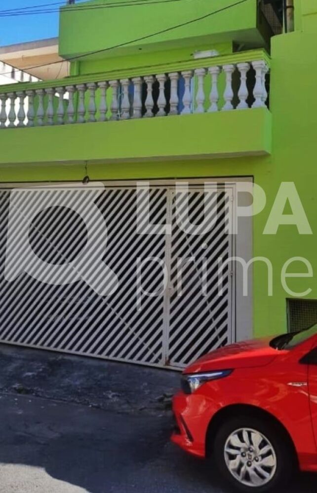Casa à venda com 6 quartos, 230m² - Foto 10