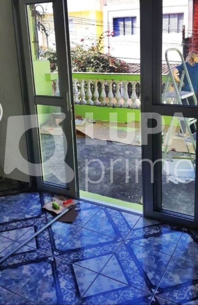 Casa à venda com 6 quartos, 230m² - Foto 8