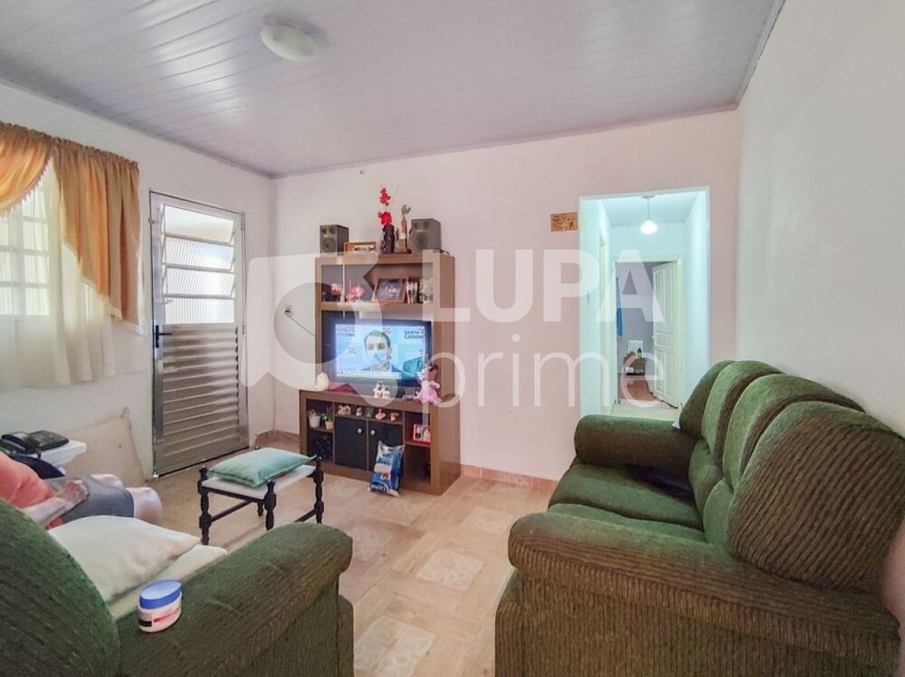 Casa, 3 quartos, 111 m² - Foto 1