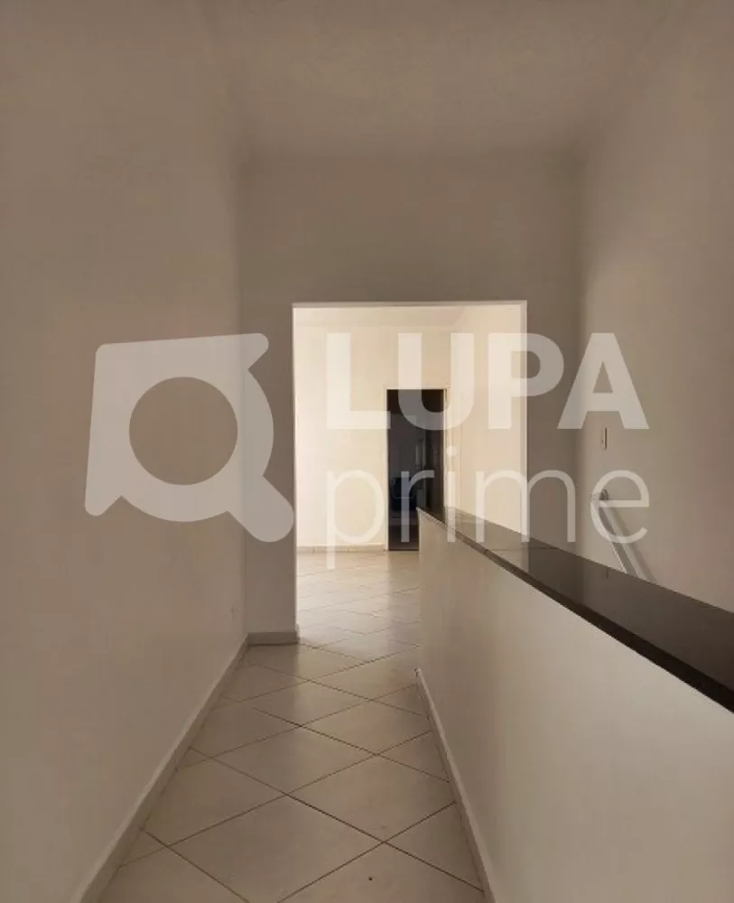 Casa, 5 quartos, 150 m² - Foto 2