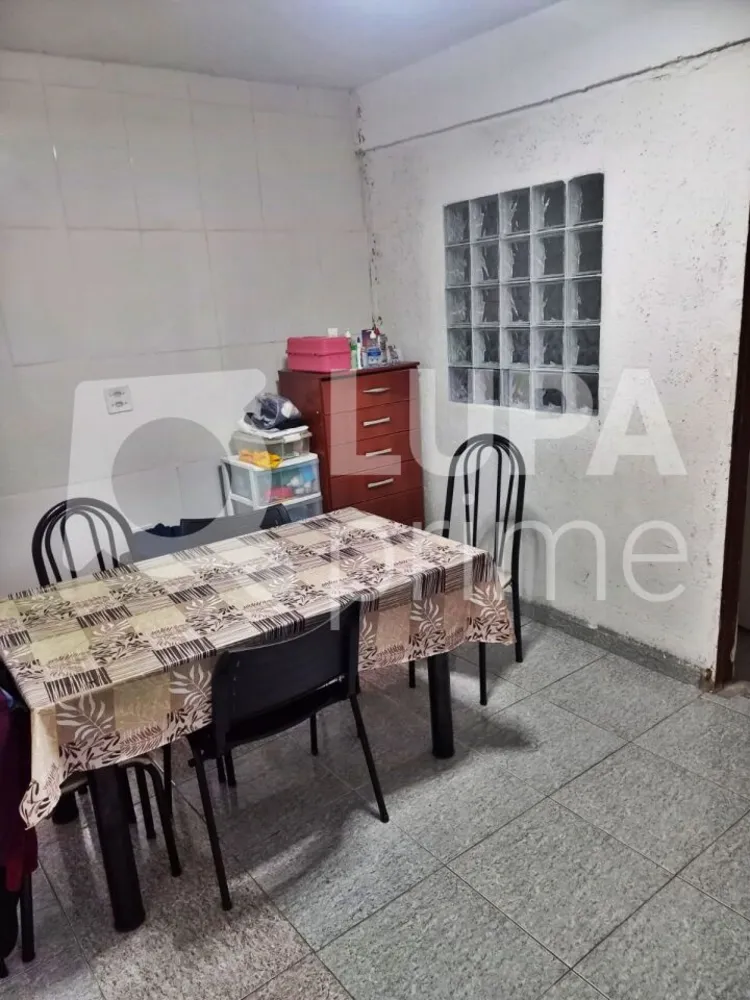 Casa, 8 quartos, 224 m² - Foto 2