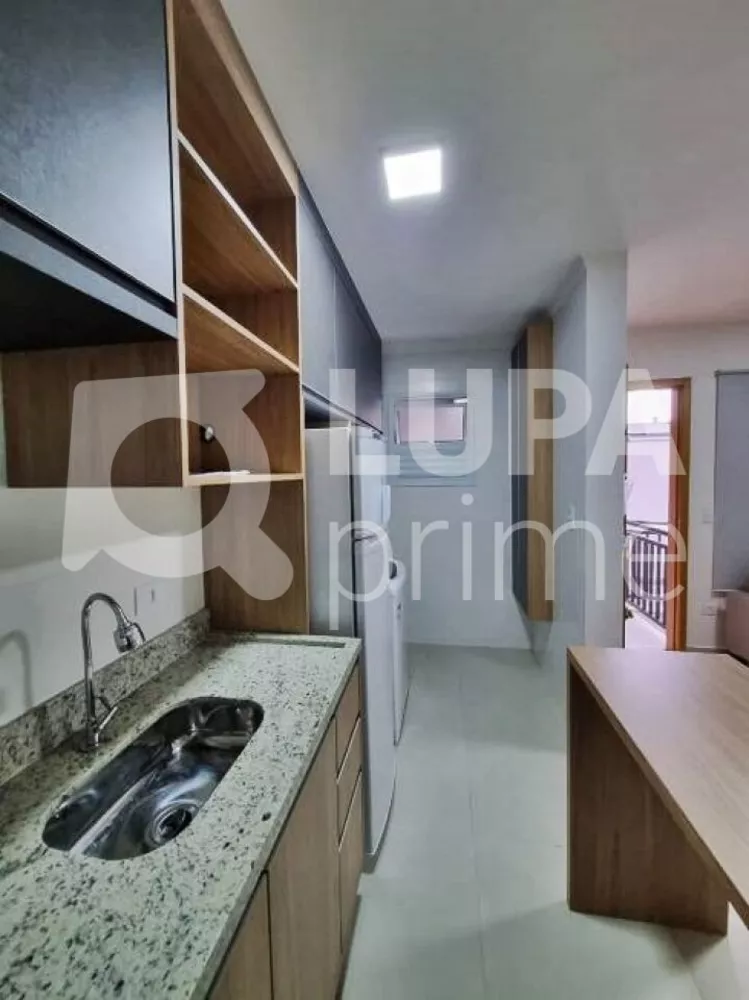 Apartamento à venda com 1 quarto, 28m² - Foto 2