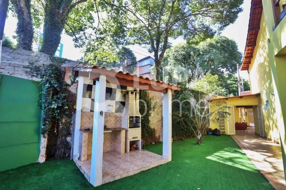 Casa, 4 quartos, 180 m² - Foto 1